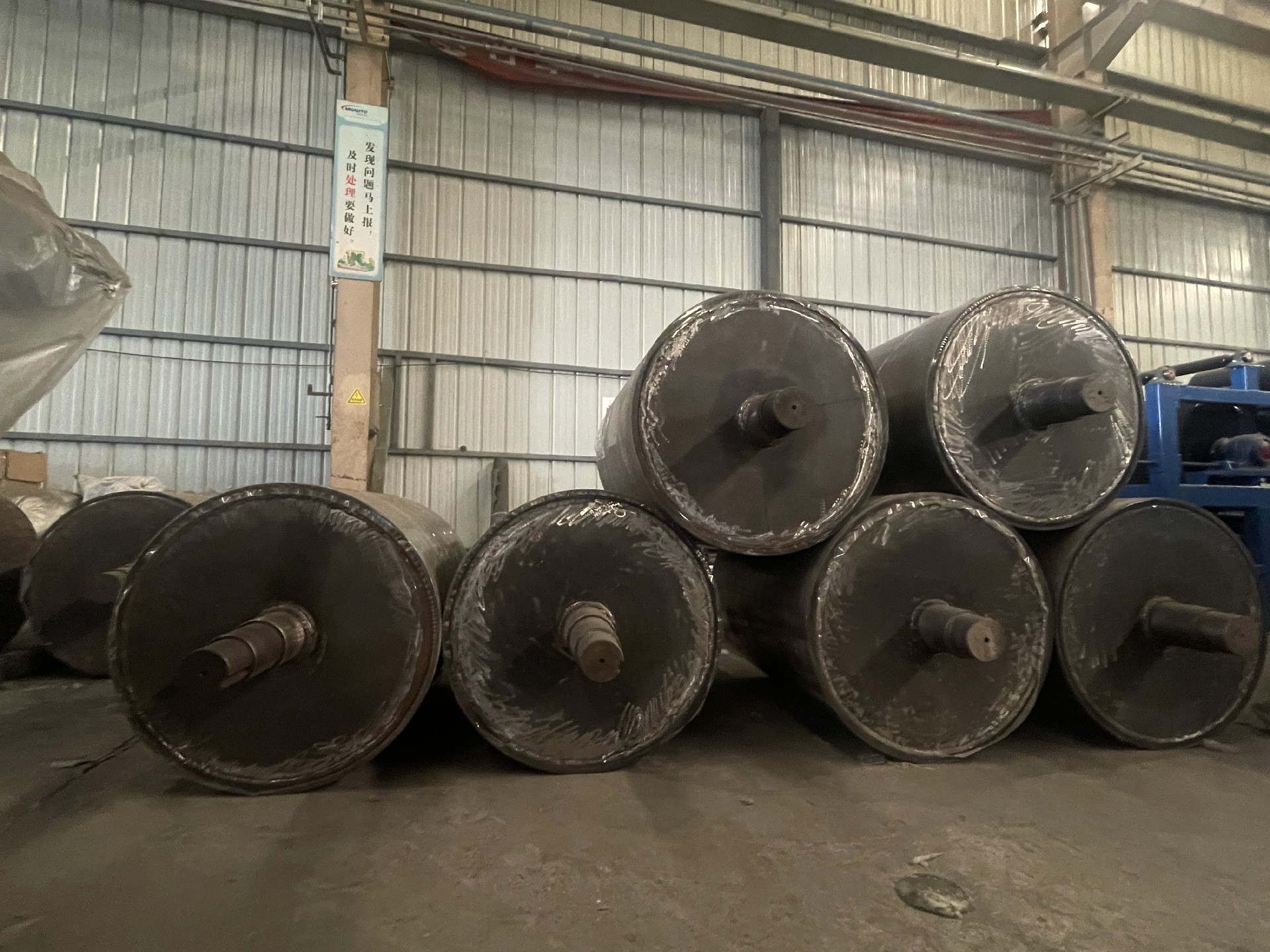 真空帶式過(guò)濾機(jī)托輥